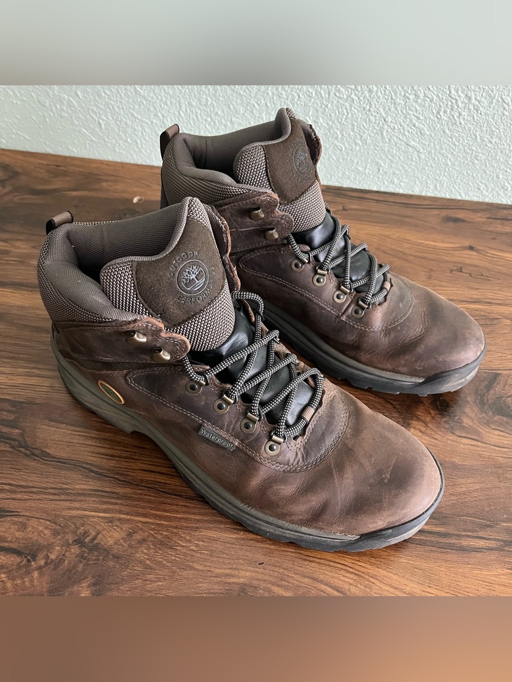 Timberland Boots Dark Brown White Ledge Men’s Size 13